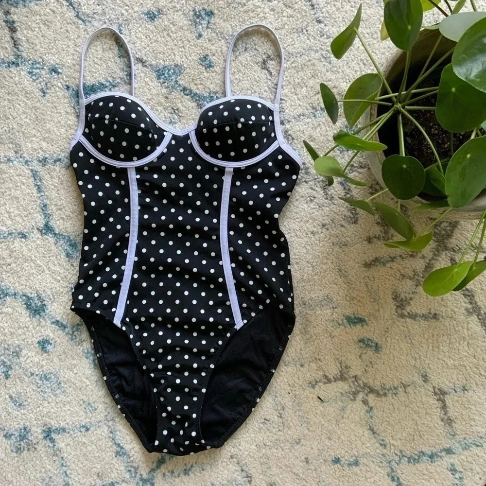 polka dot one-piece swimsuit | size 4 | built in bra - Picture 1 of 6